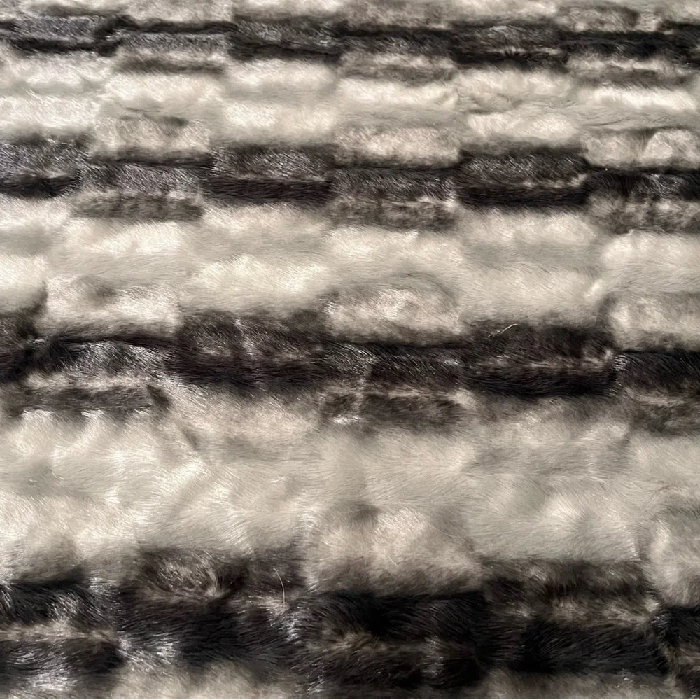 West Elm Ombre Throw Blanket Black Taupe Grey Faux Fur Chinchilla 47